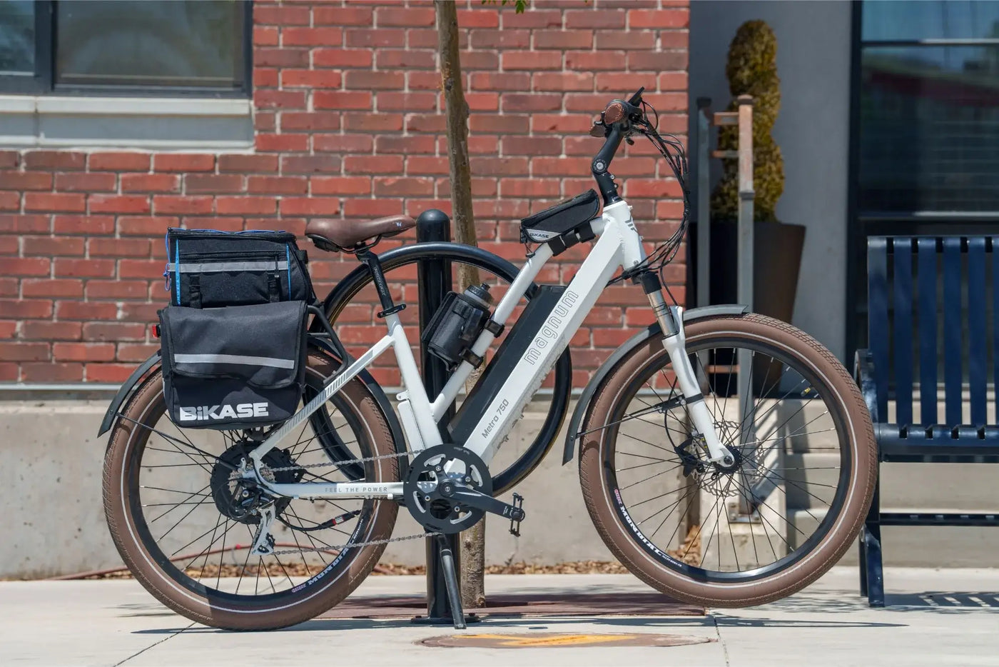 Urban Safety Set — Essential E-Bike Security & Visibility Bundle - image 3