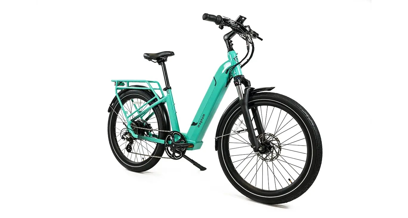 Magnum Cosmo 2.0 T in Calypso — view 2